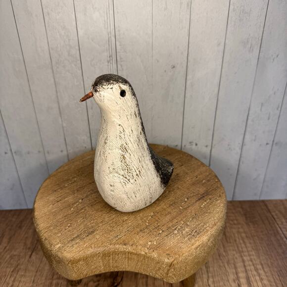 Wood Bird Sitter Derby Bird Home Decor Rustic Art Nature Lover Bird Lover NeW - Picture 1 of 6
